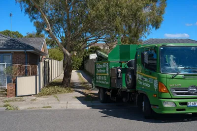 Tight access, Geelong